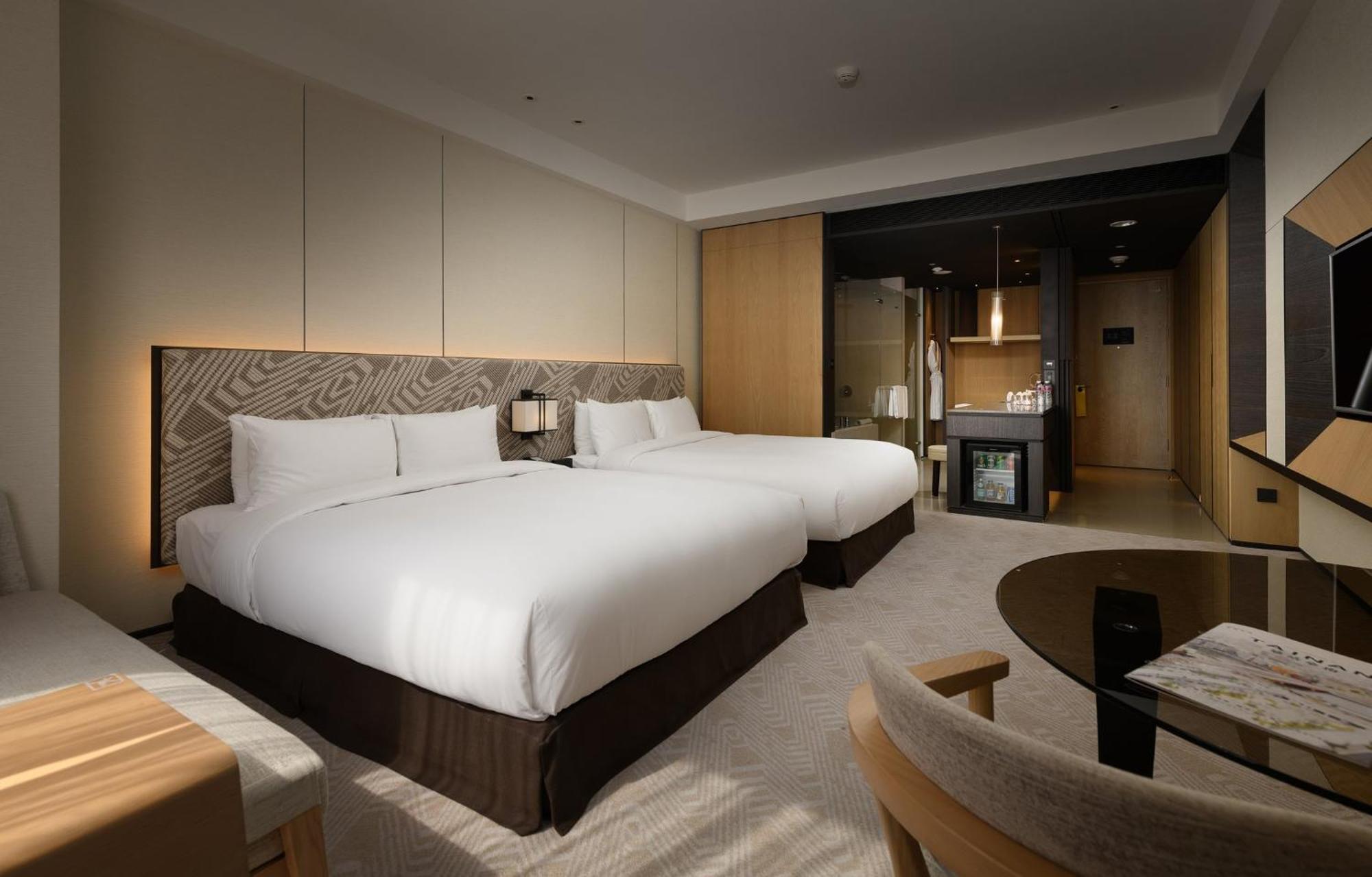 คราวน์ พลาซา ไท่หนาน Hotel ไถหนาน ภายนอก รูปภาพ Deluxe Room